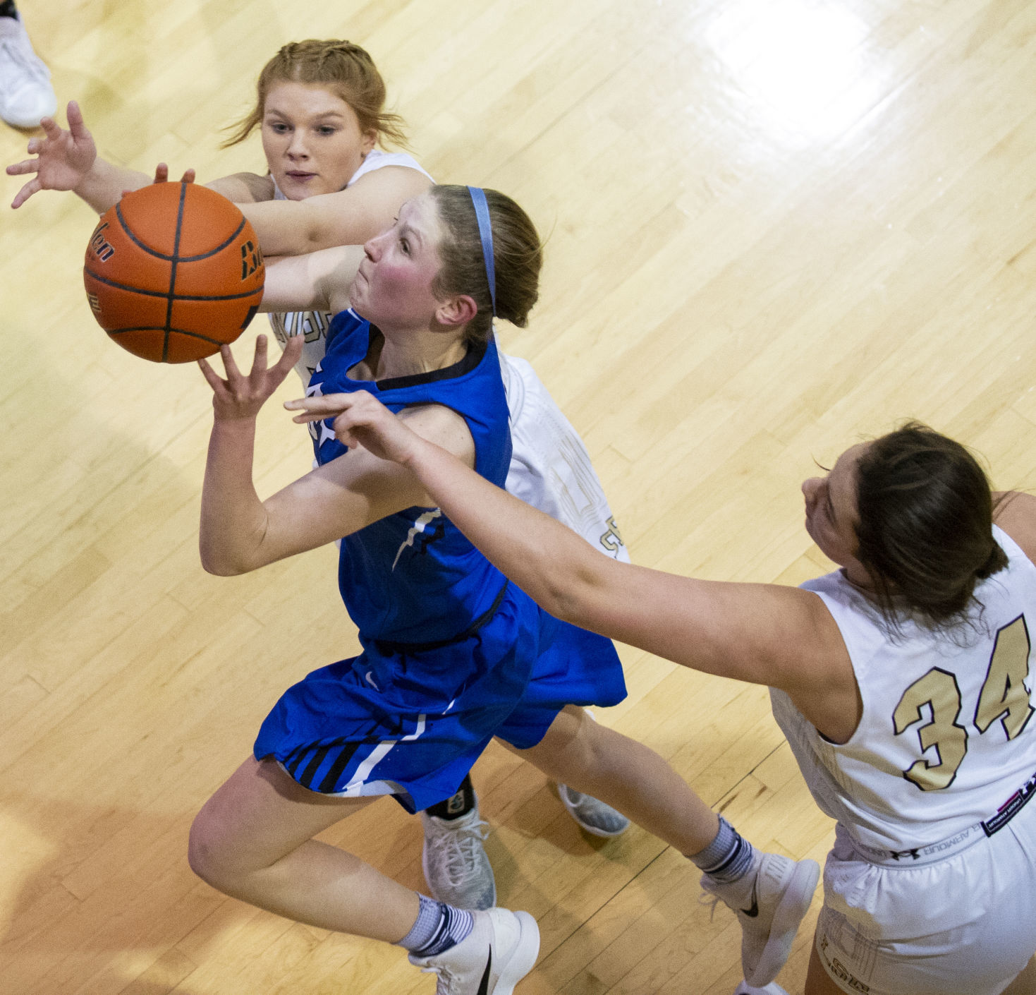 Lincoln East vs. Lincoln Southeast, 1.11